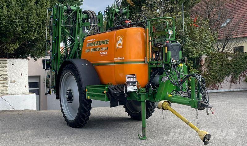 Amazone UG 3000 牽引式噴霧機