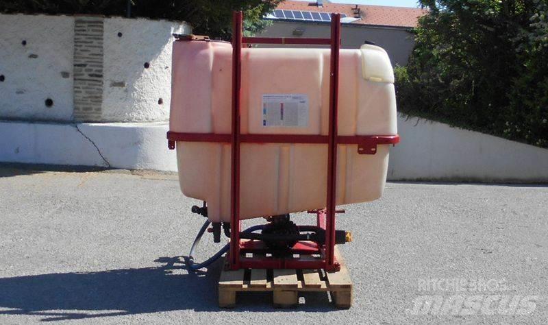 Bargam 600 牽引式噴霧機