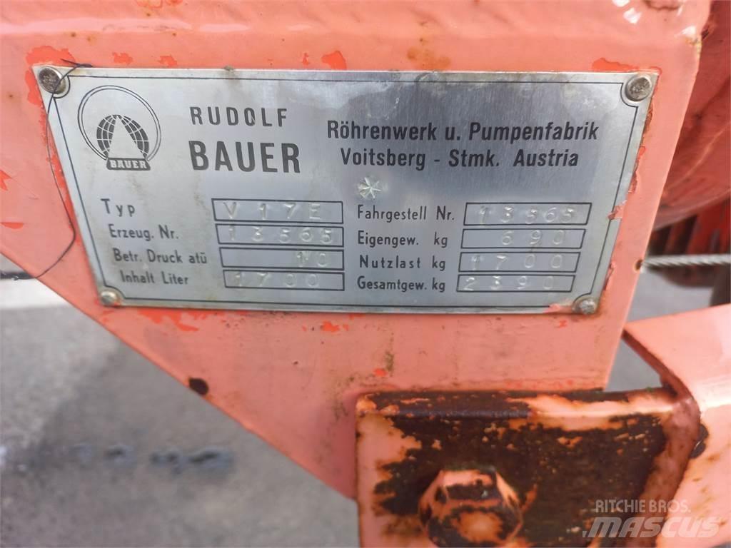 Bauer 1700 水肥車
