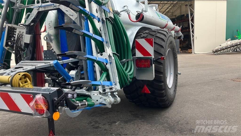 Bauer P 92 水肥車