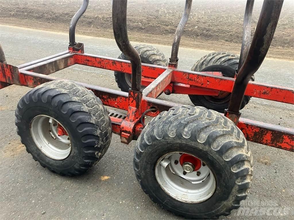 Berger 9 林業拖車