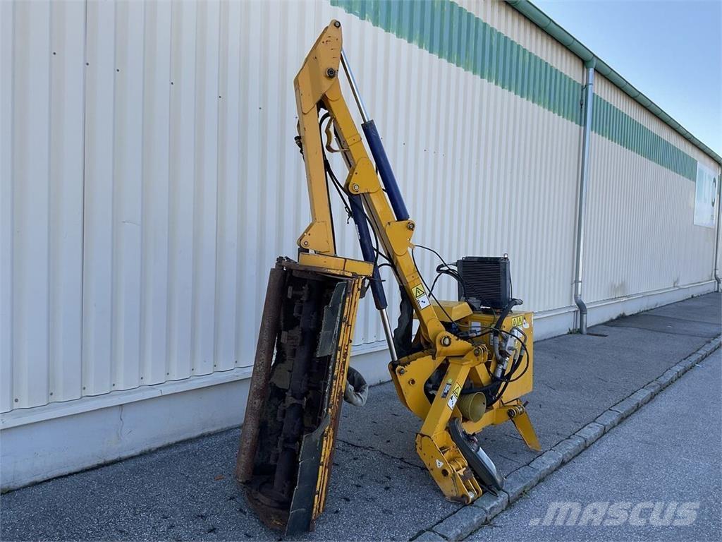 Bomford B 508 騎乘式割草機