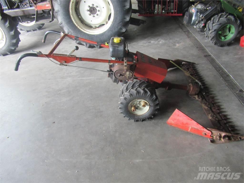 Bucher M 200 騎乘式割草機