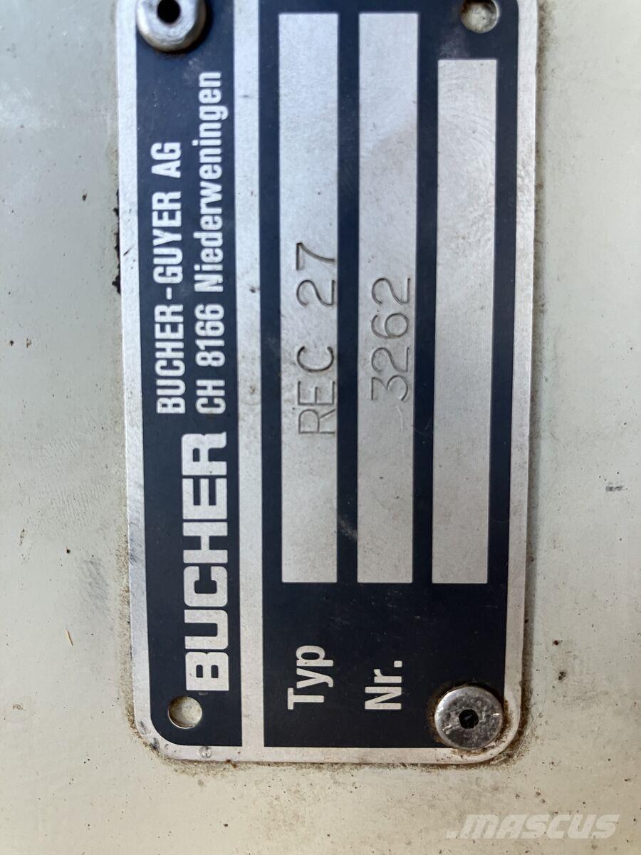 Bucher Record 24 騎乘式割草機