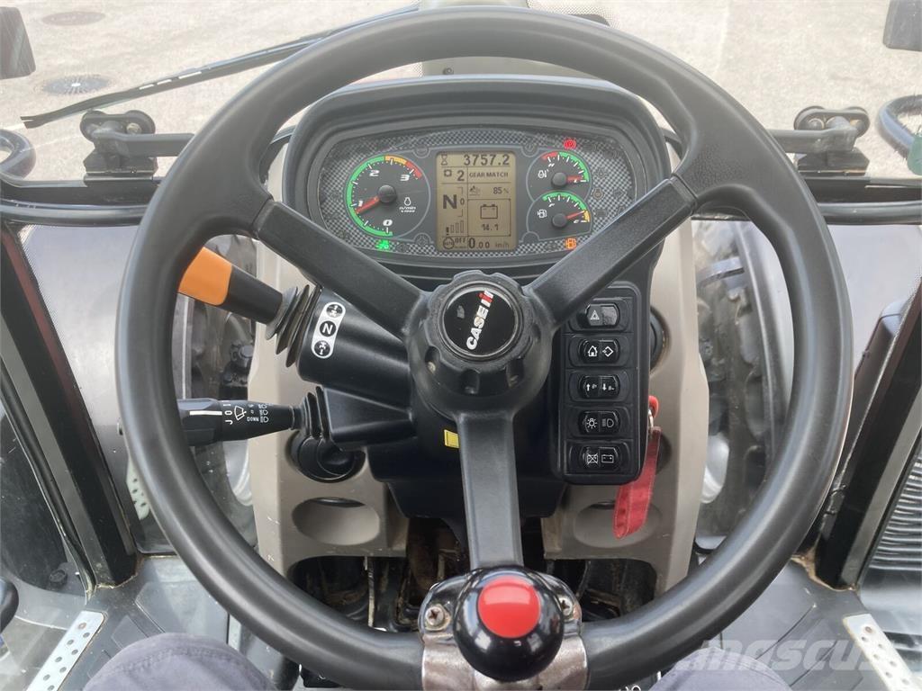 Case IH Luxxum 120 曳引機