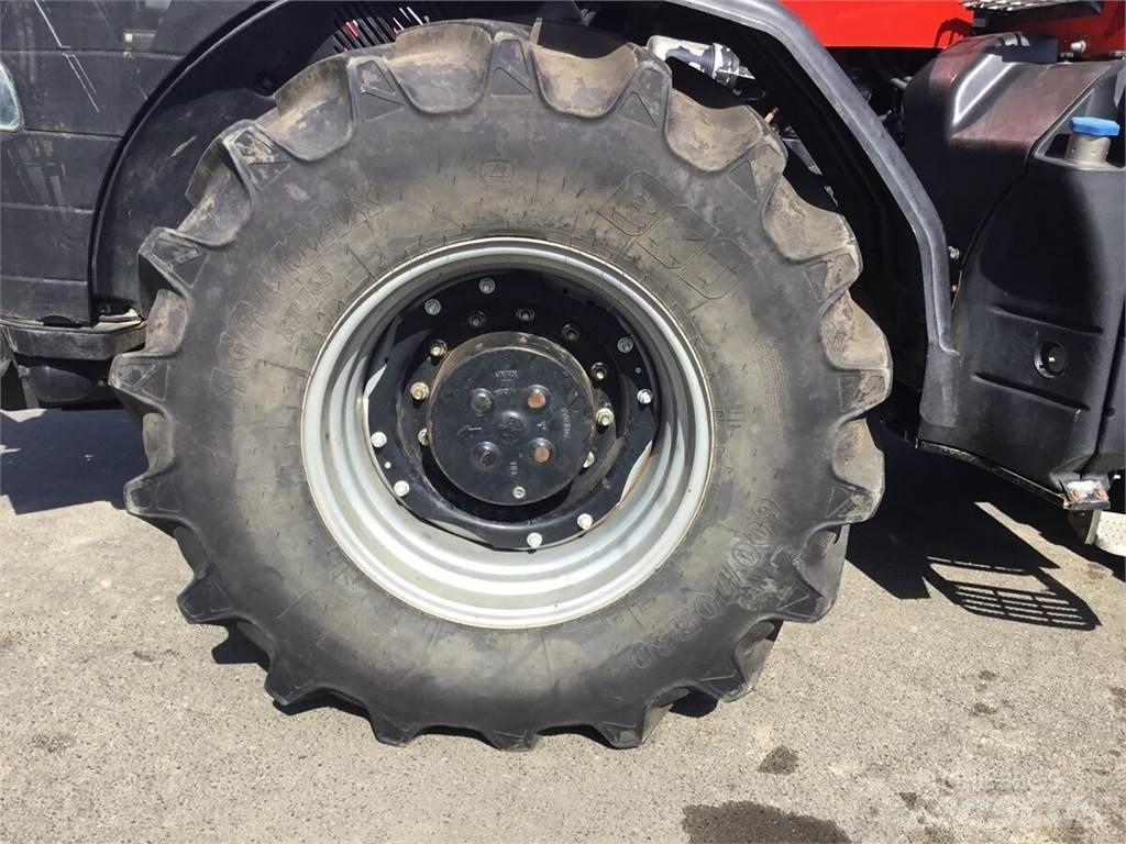 Case IH Magnum 235 曳引機