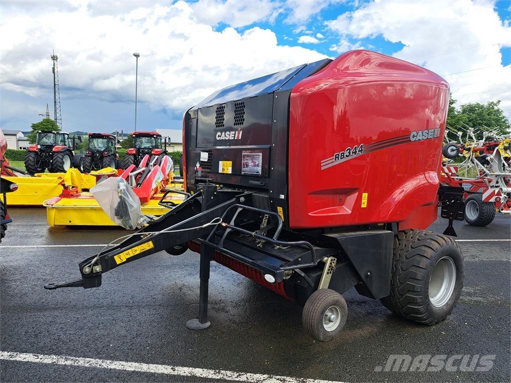 Case IH RB 344 圓型牧草打包機