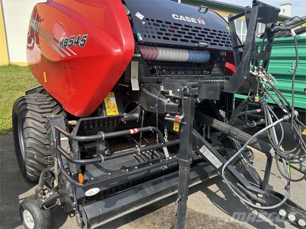 Case IH RB 545 圓型牧草打包機