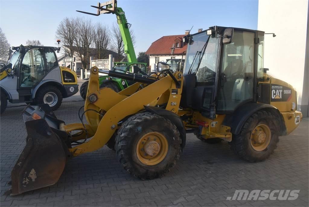 CAT 906M 輪胎式裝載機