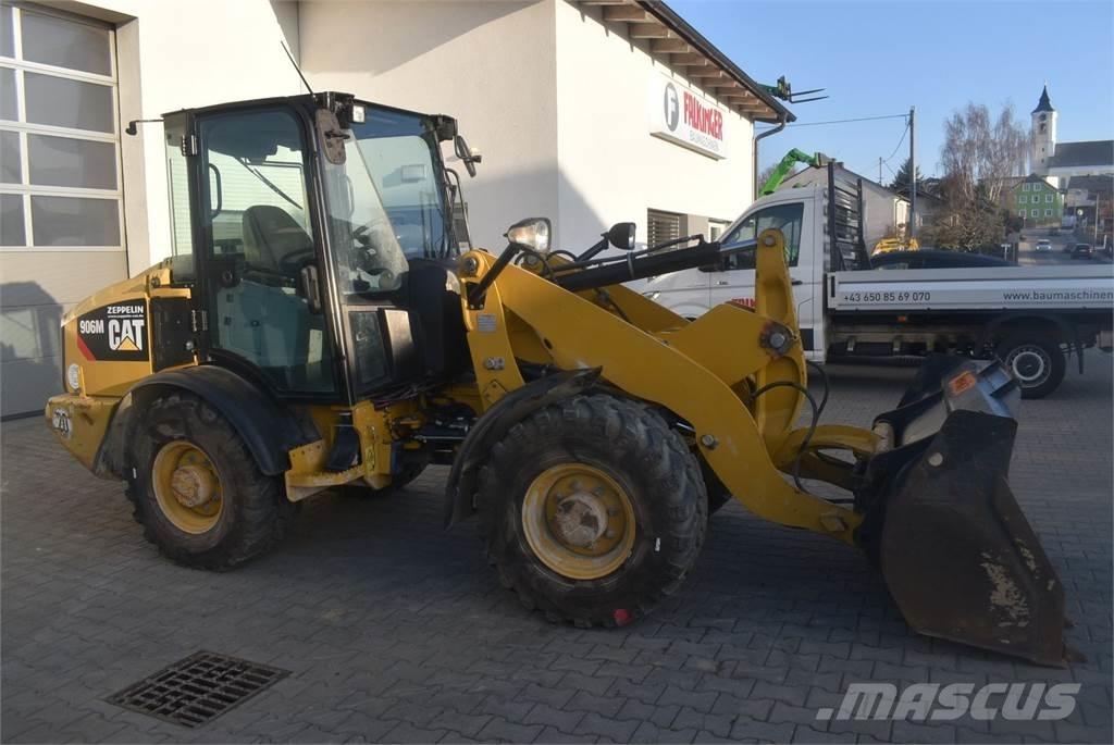 CAT 906M 輪胎式裝載機