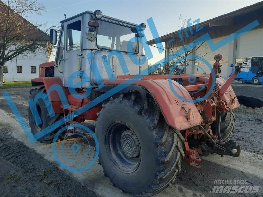 Charkow T 150 曳引機