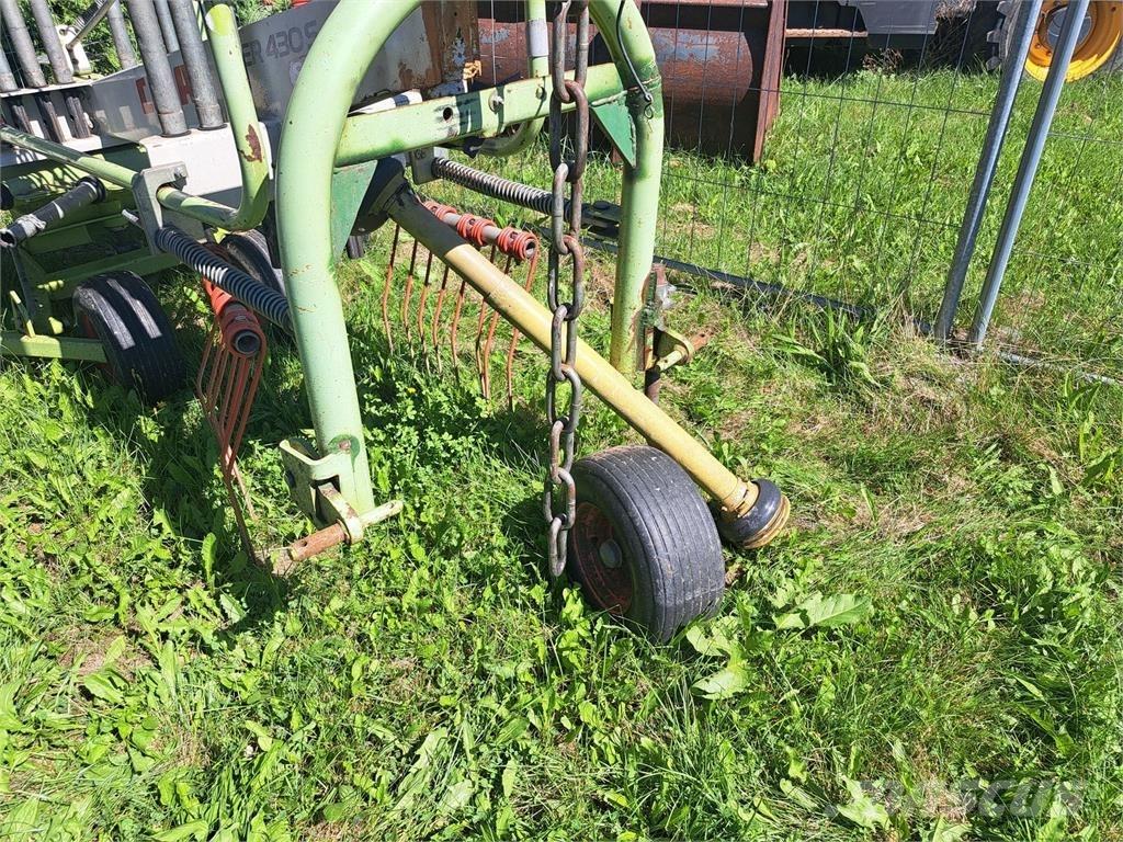 CLAAS Liner 430 收割列行機(撒布機)