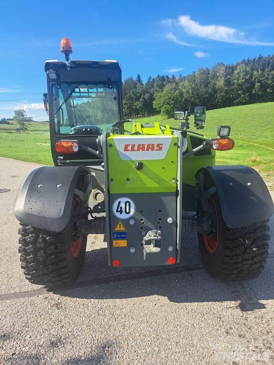 CLAAS Scorpion 1033 伸縮臂操作車