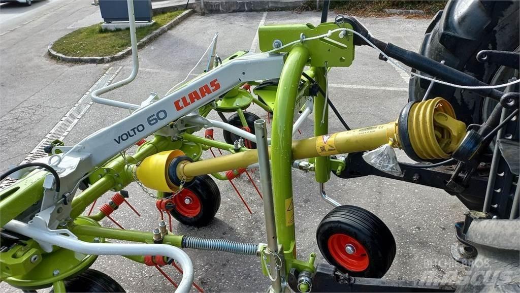 CLAAS Volto 60 耙與翻草機