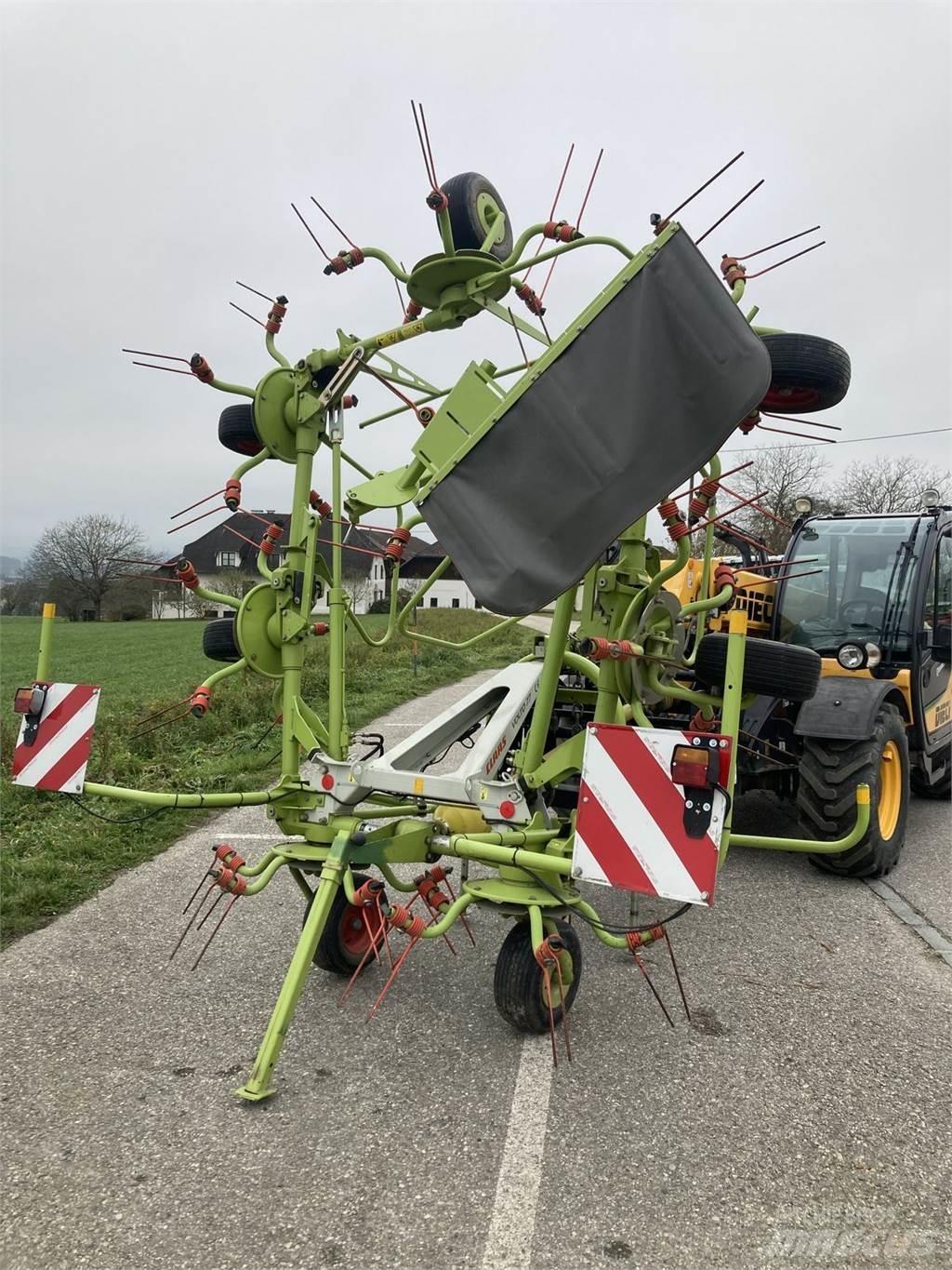CLAAS VOLTO 77 耙與翻草機
