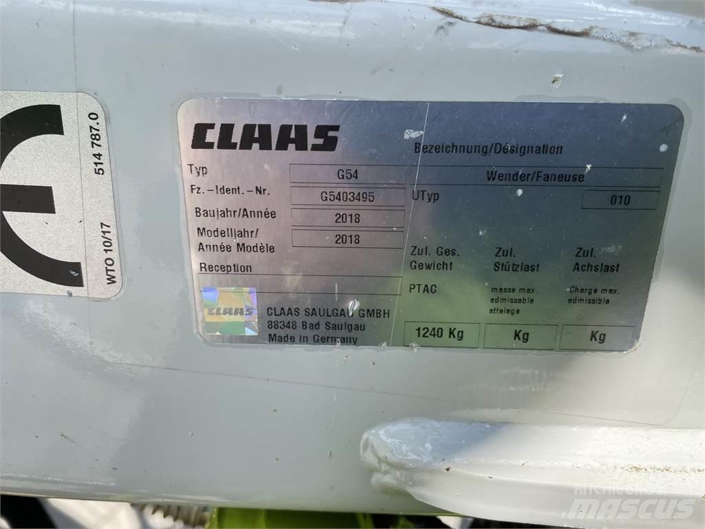 CLAAS VOLTO 900 耙與翻草機