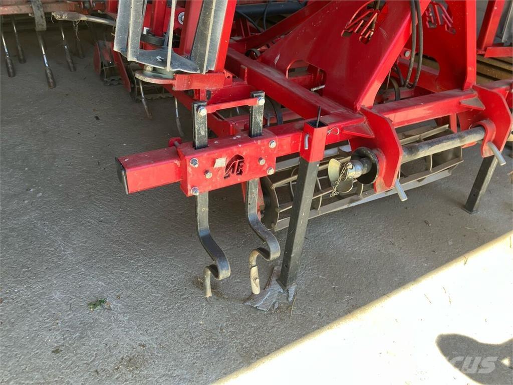  Coral Plus 420 其他播種機和配件