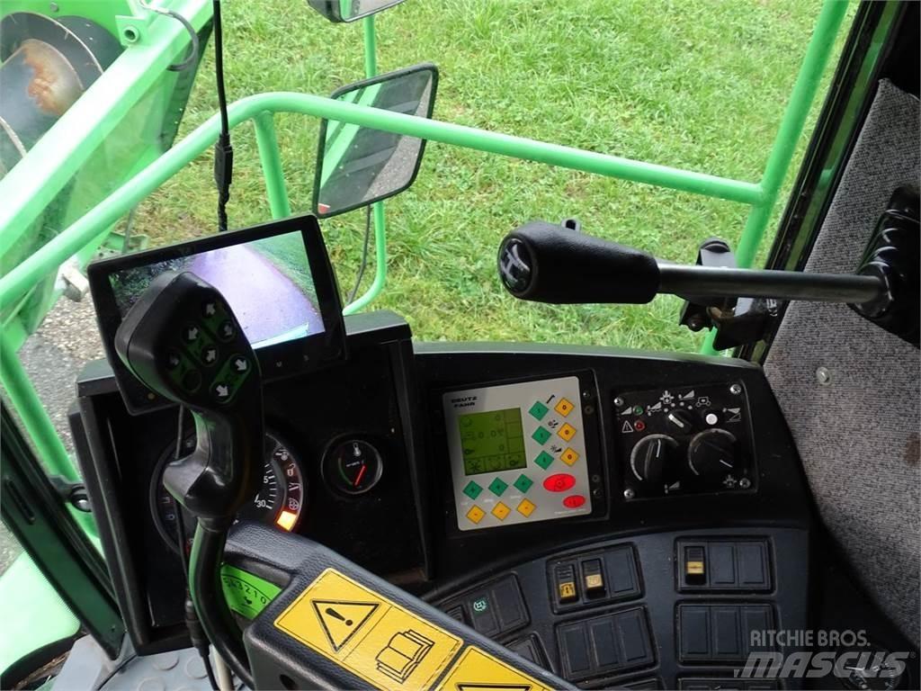 Deutz-Fahr 5690 H 聯合收穫機