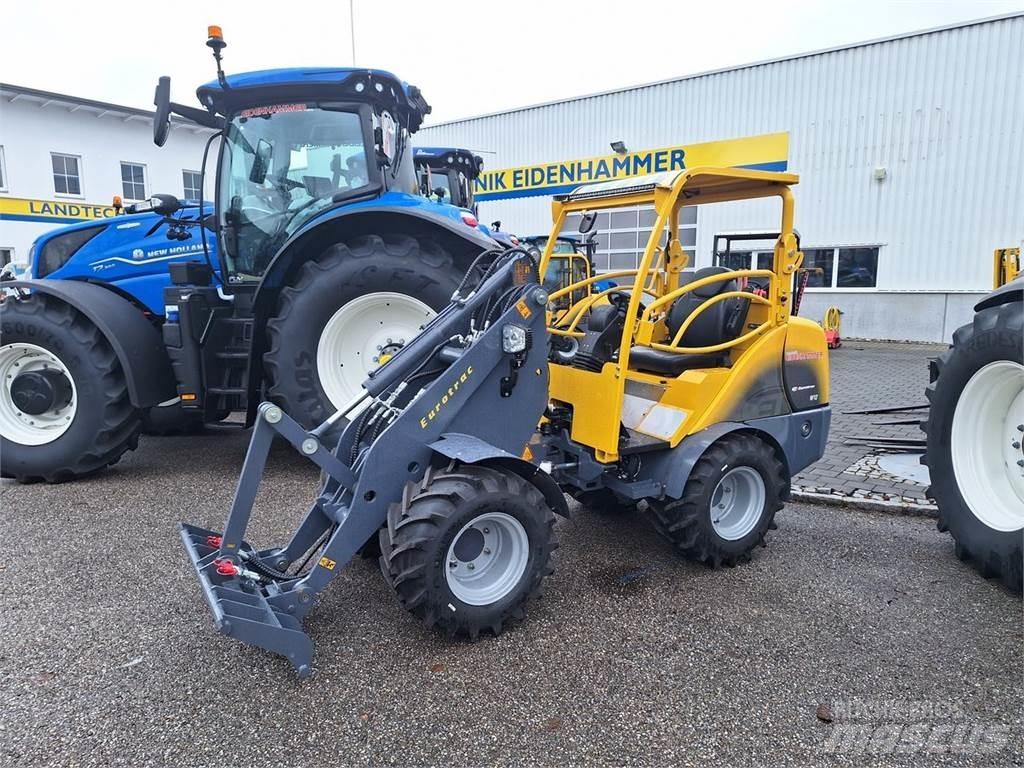 Eurotrac W12S 前端裝載機和挖掘機