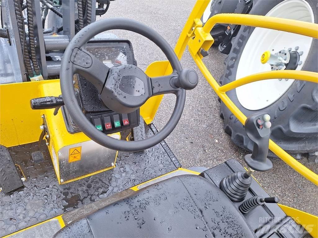 Eurotrac W12S 前端裝載機和挖掘機