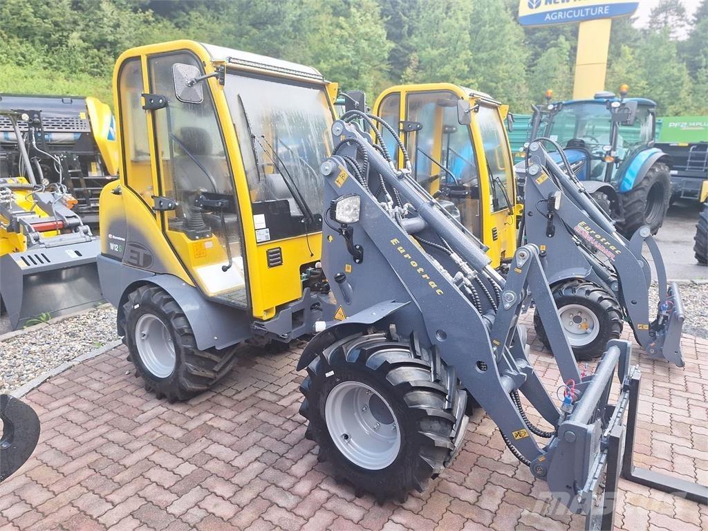 Eurotrac W12S 前端裝載機和挖掘機