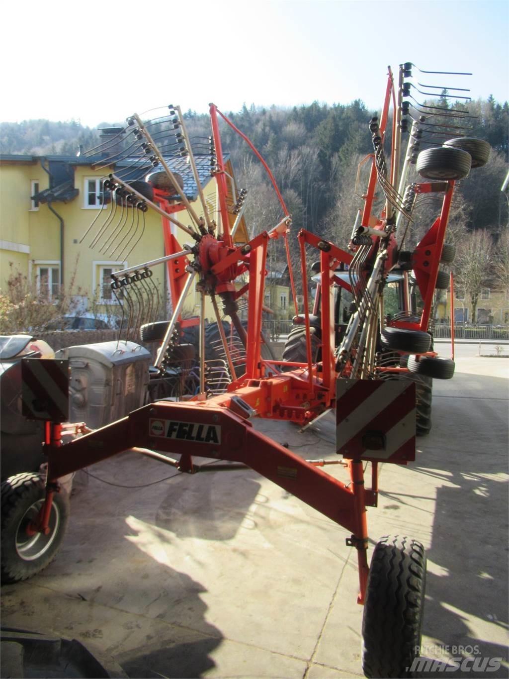 Fella TS 800 收割列行機(撒布機)