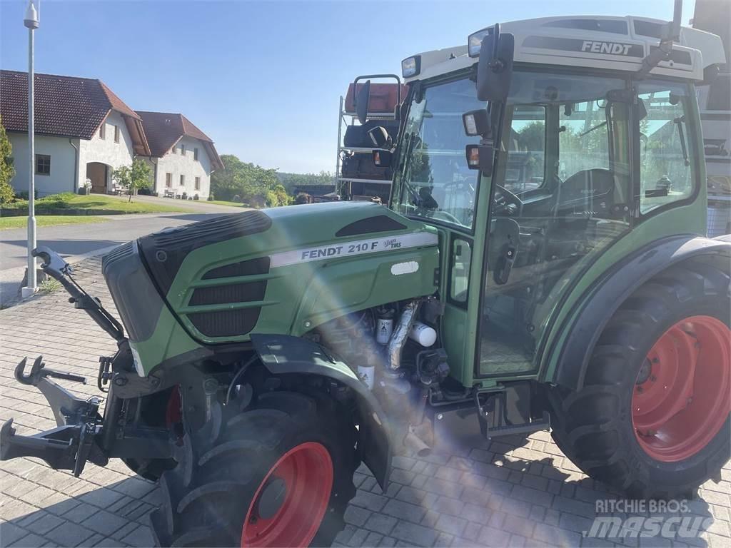 Fendt 210 F Profi 曳引機