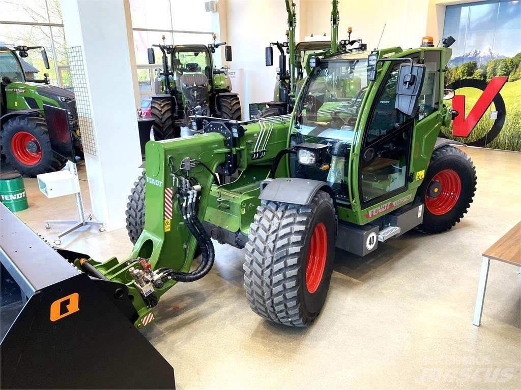 Fendt Cargo T740 伸縮臂操作車