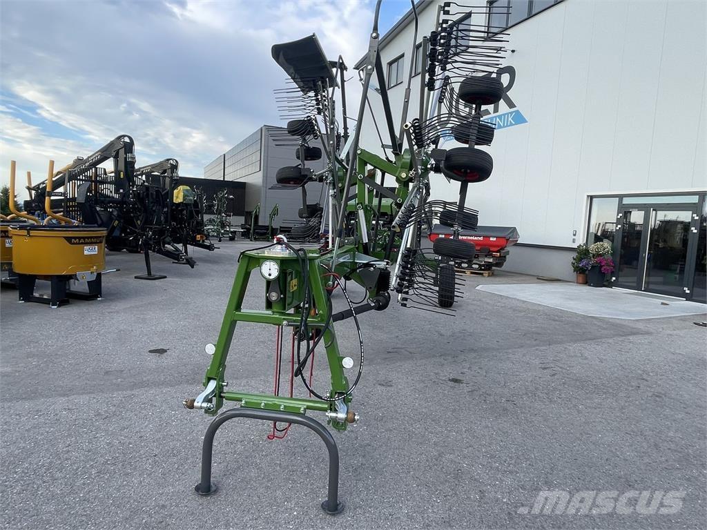 Fendt Former 1452 收割列行機(撒布機)