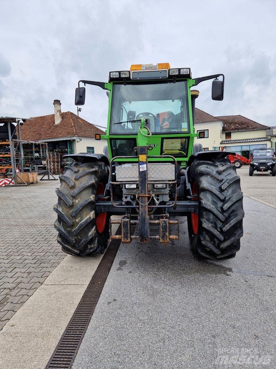 Fendt Xylon 524 T 曳引機