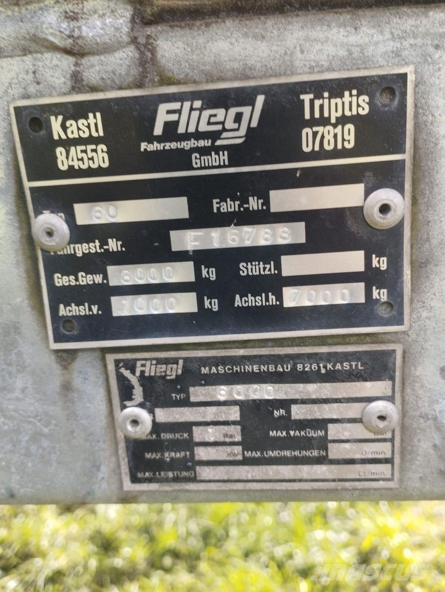 Fliegl  水肥車