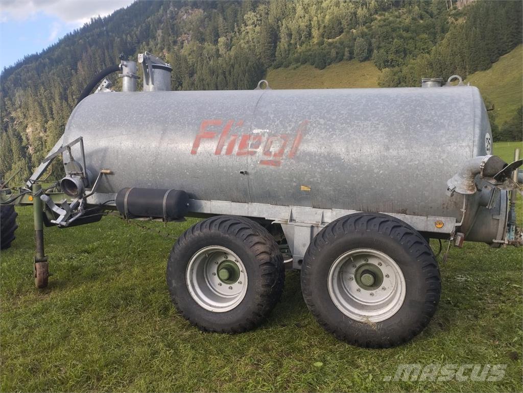 Fliegl  水肥車