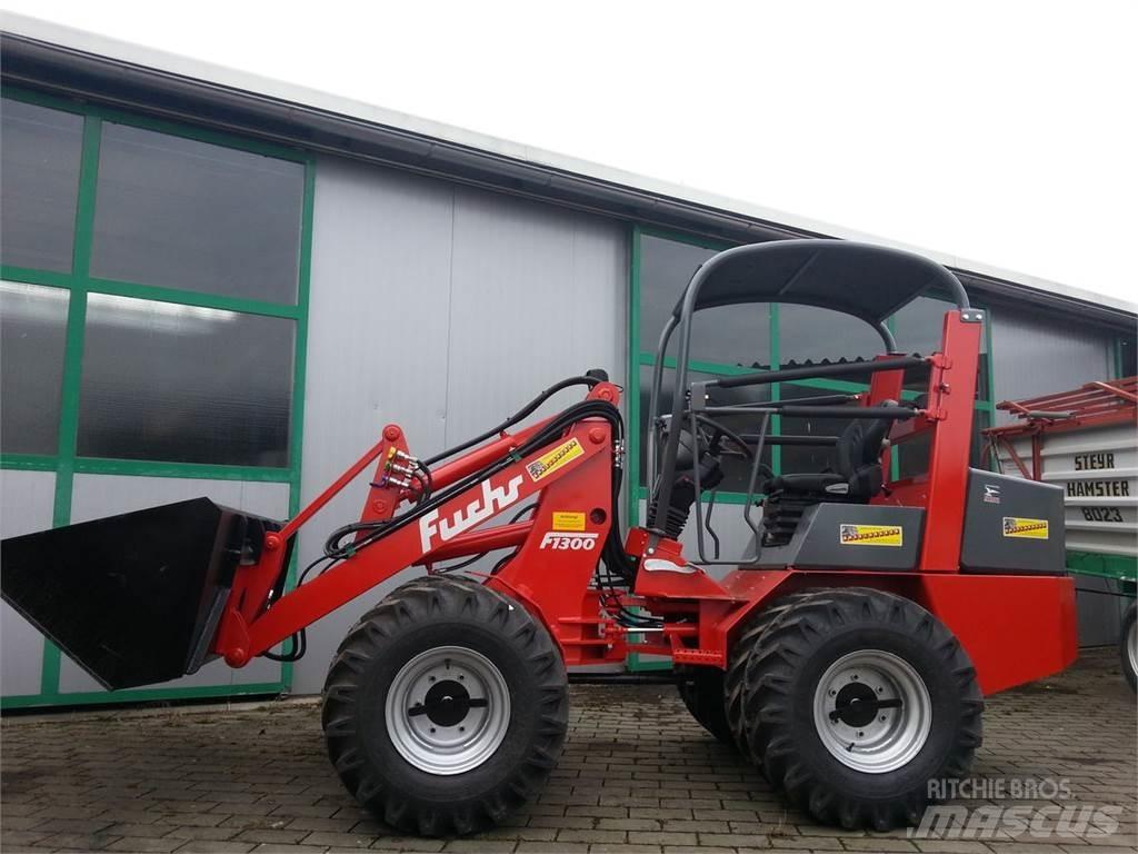 Fuchs F 1300 前端裝載機和挖掘機