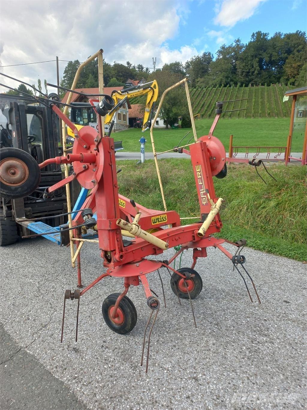 Galfre 450 耙與翻草機