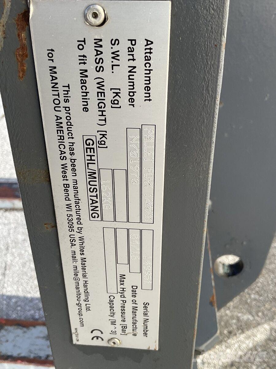 Gehl Palettengabel 伸縮臂操作車