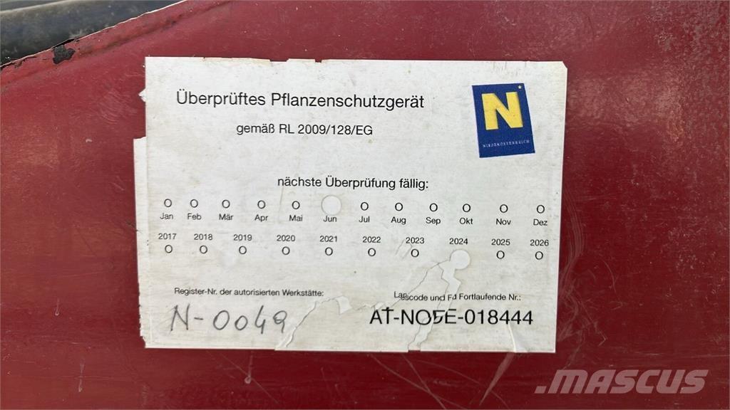 Hardi Commander 牽引式噴霧機