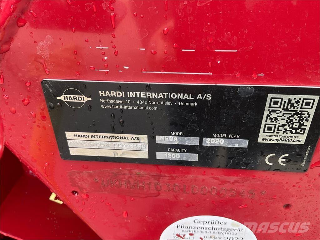 Hardi MEGA 1200 牽引式噴霧機