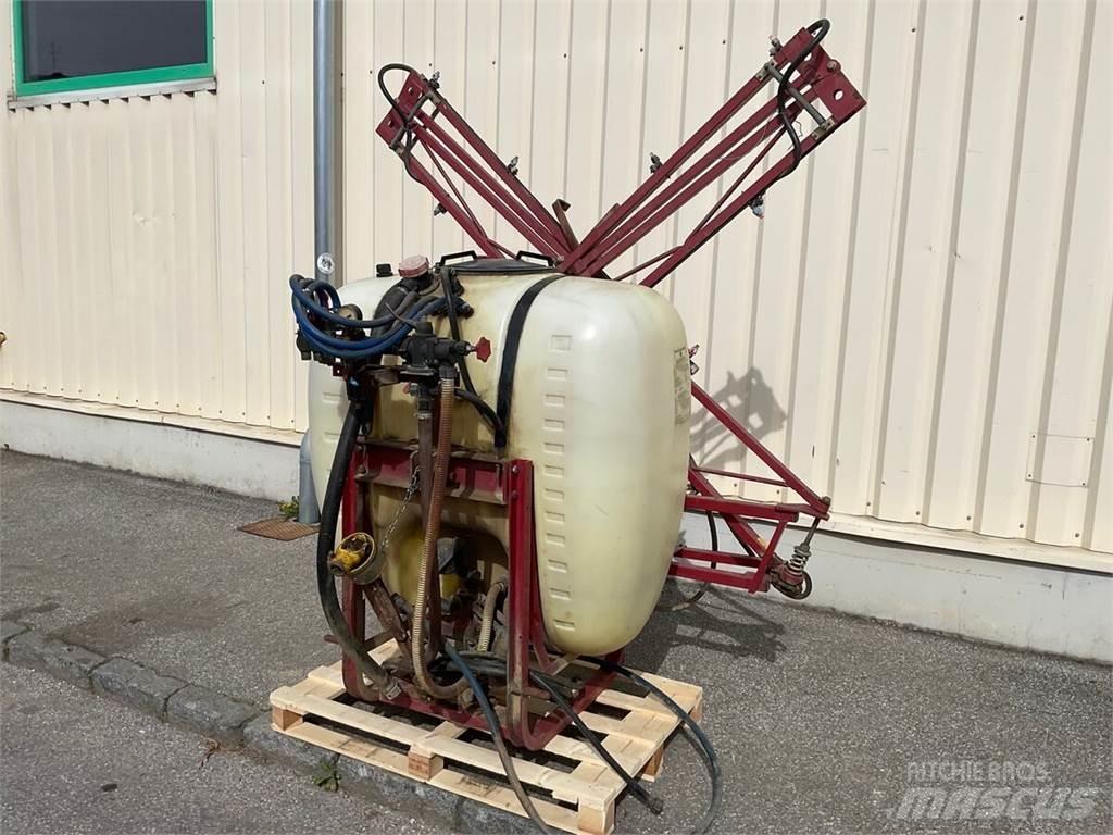 Hardi NK 600 牽引式噴霧機