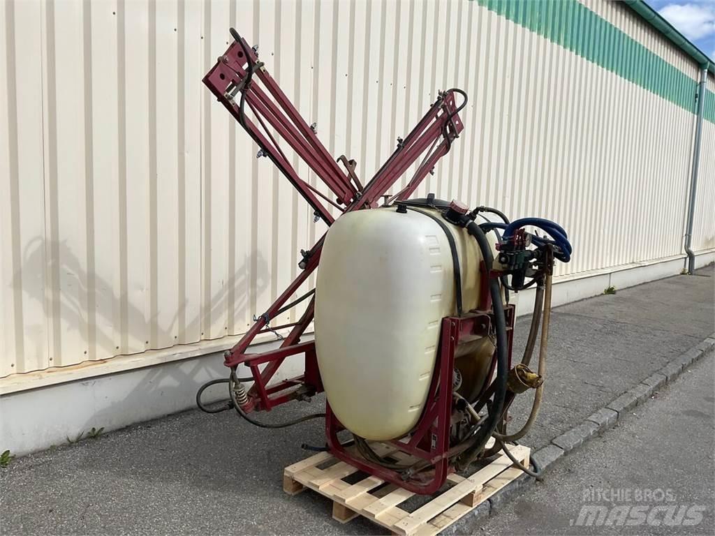 Hardi NK 600 牽引式噴霧機
