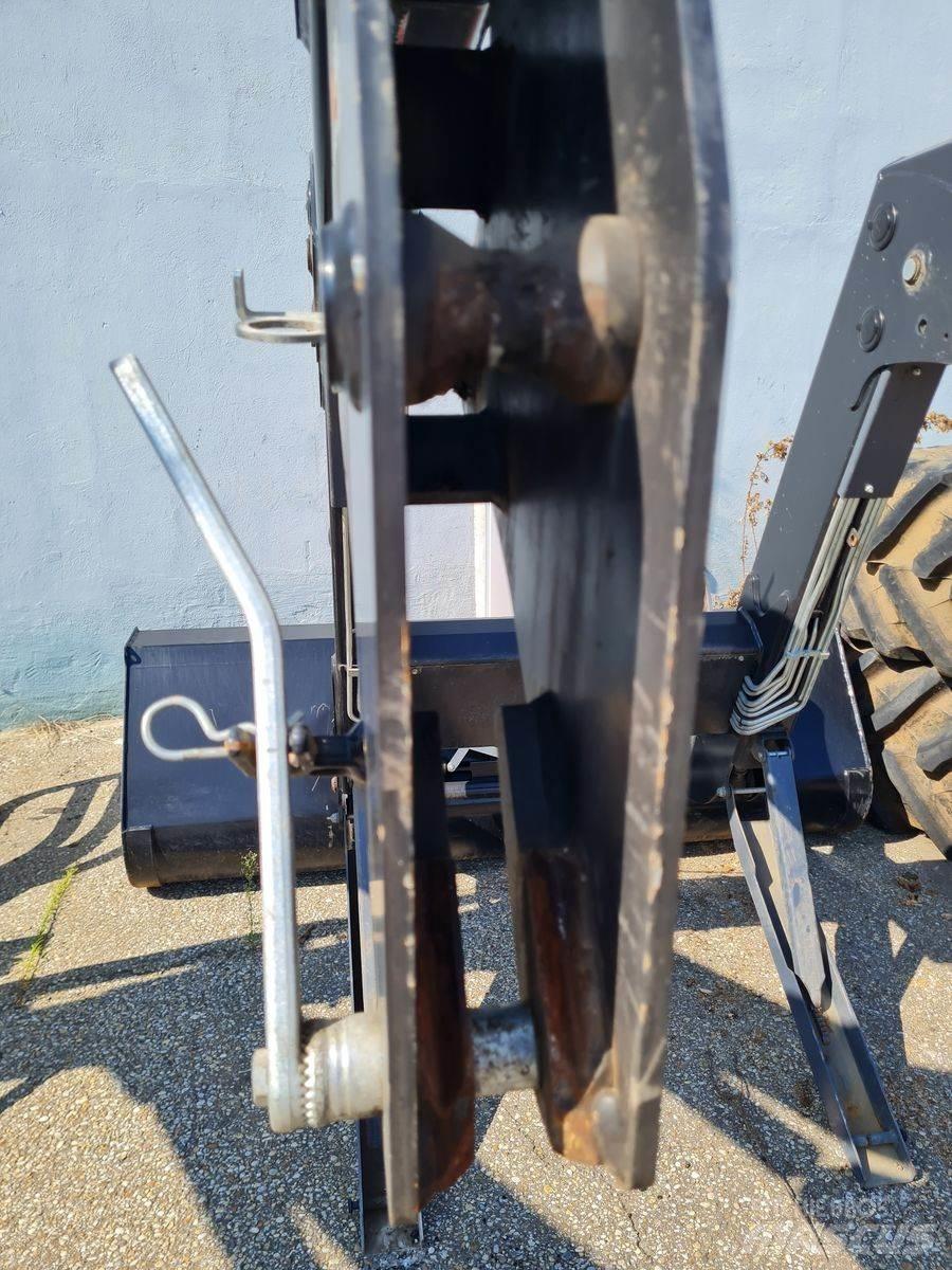 Hauer XB 110 前端裝載機配件