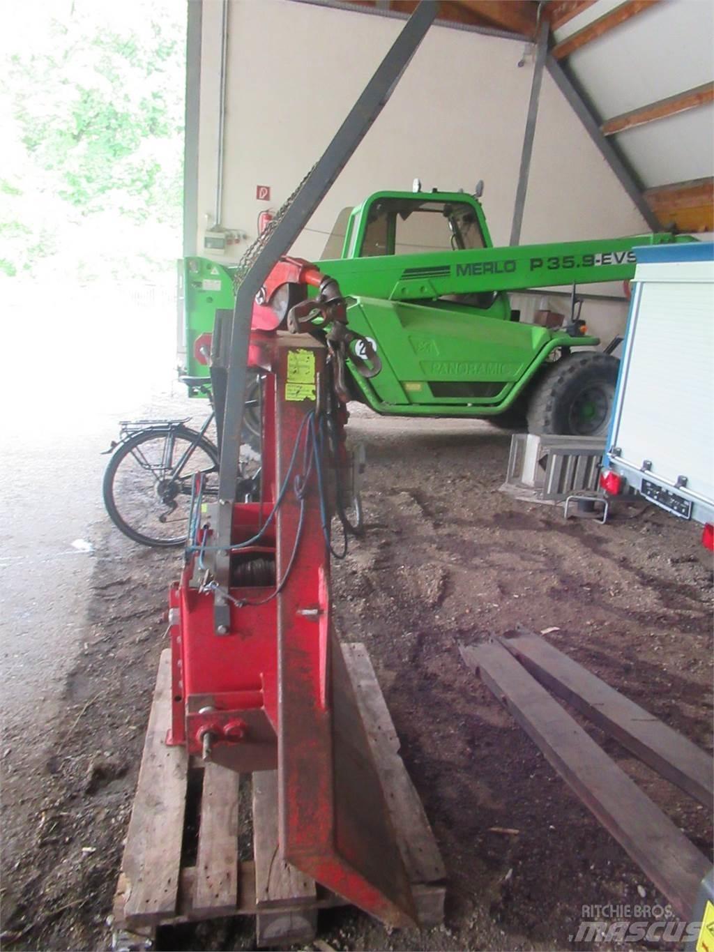  Holzknecht HS 205 B 絞車