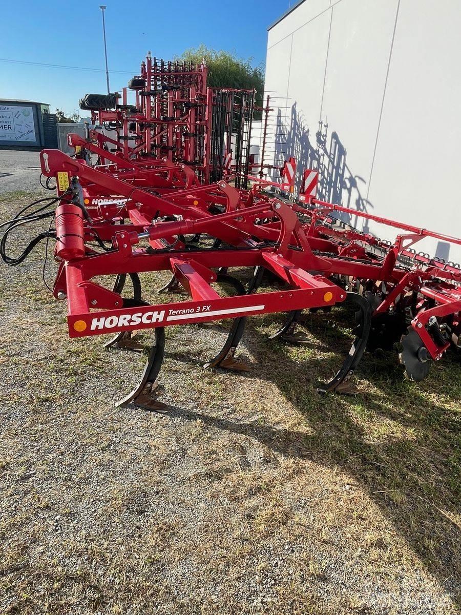 Horsch Terrano 3 FX 中耕管理機