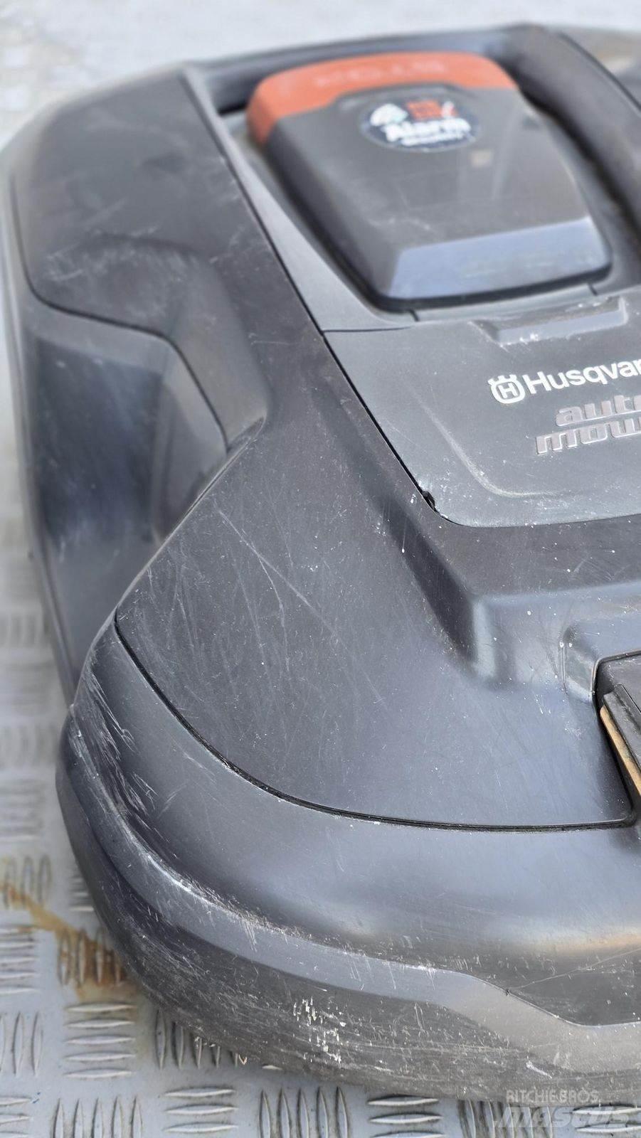 Husqvarna AM310 其他地面照料機械