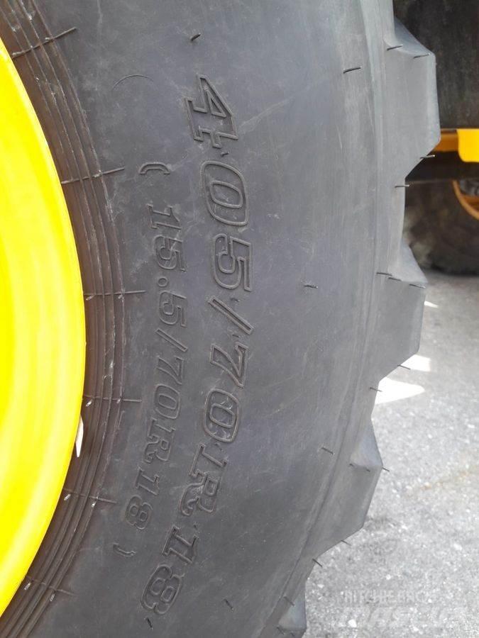 JCB 407 輪胎式裝載機
