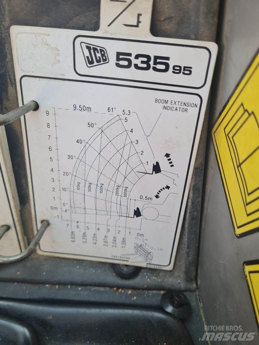 JCB 535 95 伸縮臂操作車