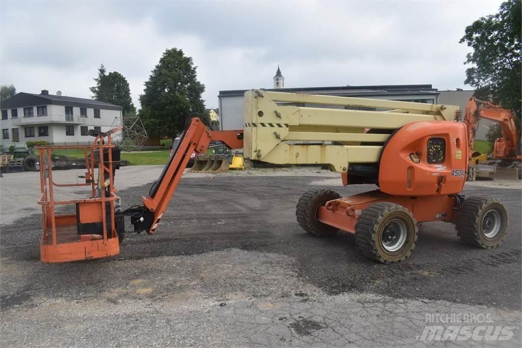 JLG 450AJ 曲臂高空作業車