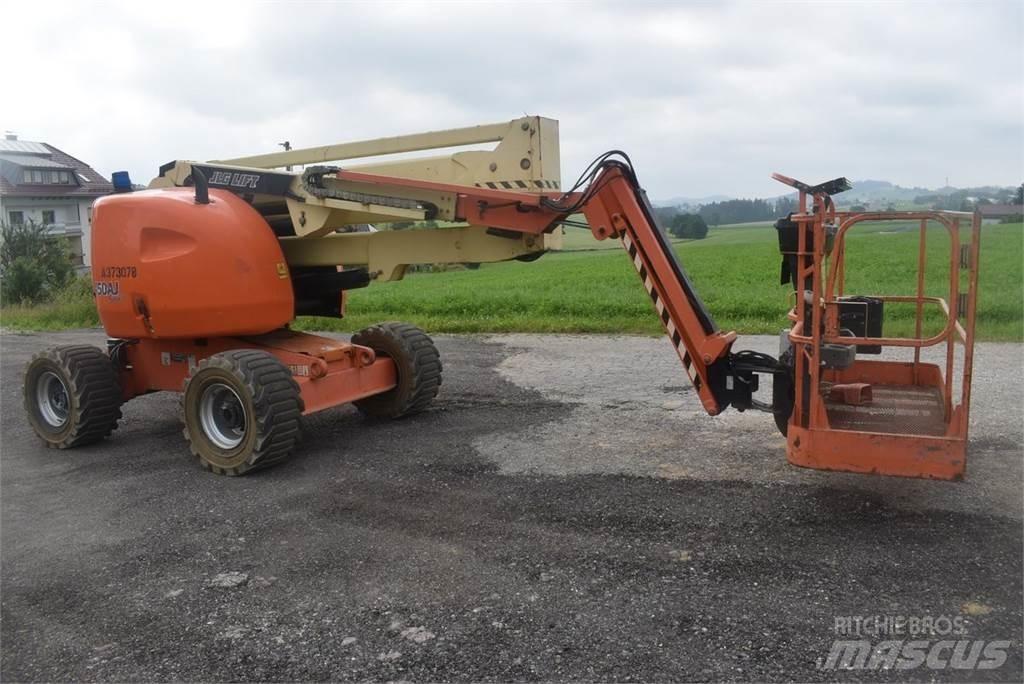 JLG 450AJ 曲臂高空作業車