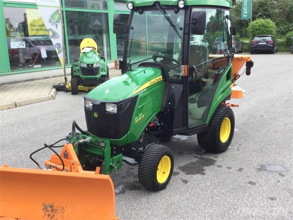 John Deere 1026R 曳引機