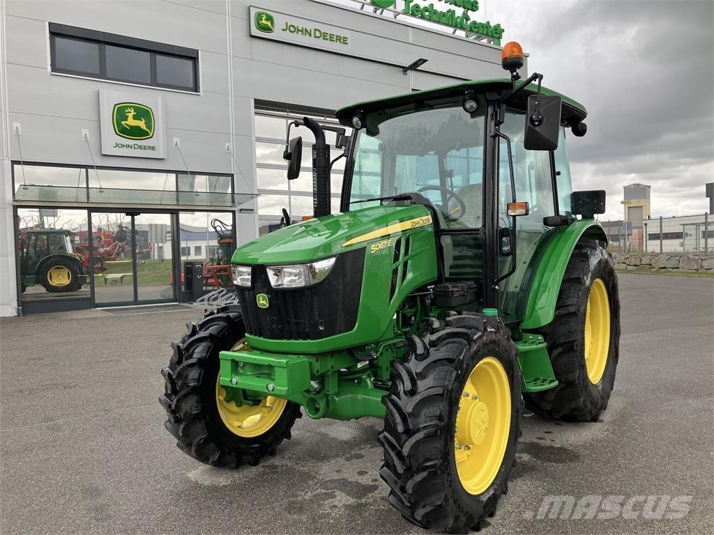 John Deere 5067E 曳引機