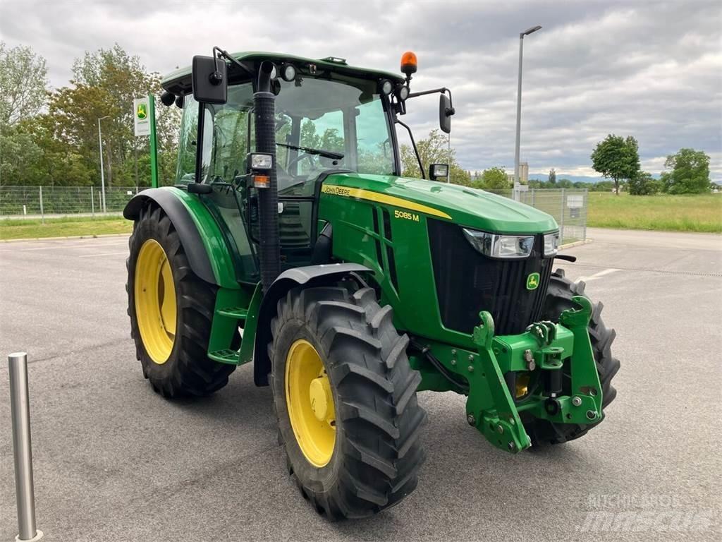 John Deere 5085M 曳引機
